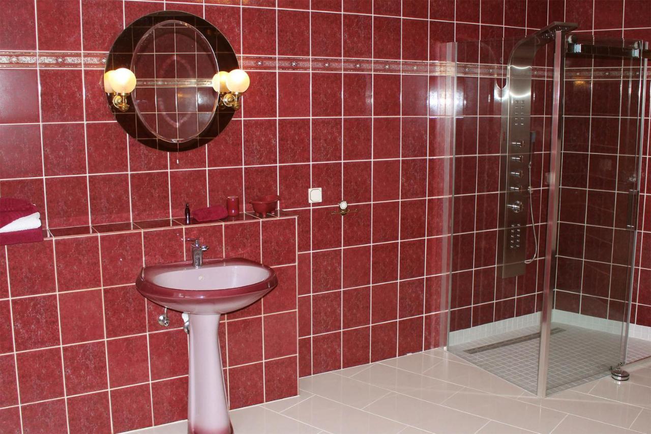 Apartments Zum Henker クヴェードリンブルク エクステリア 写真